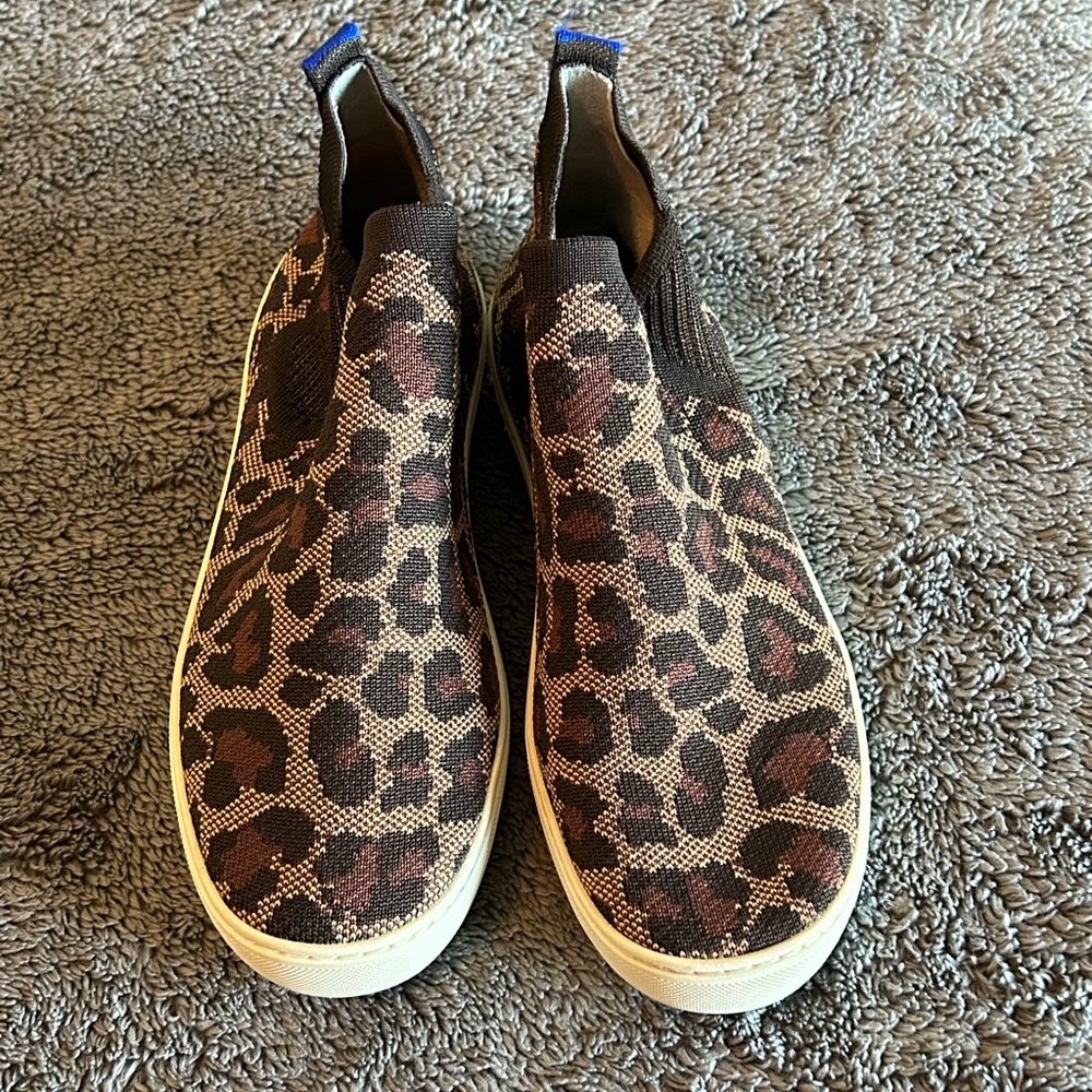 Hightop slip-on sneakers sz 10